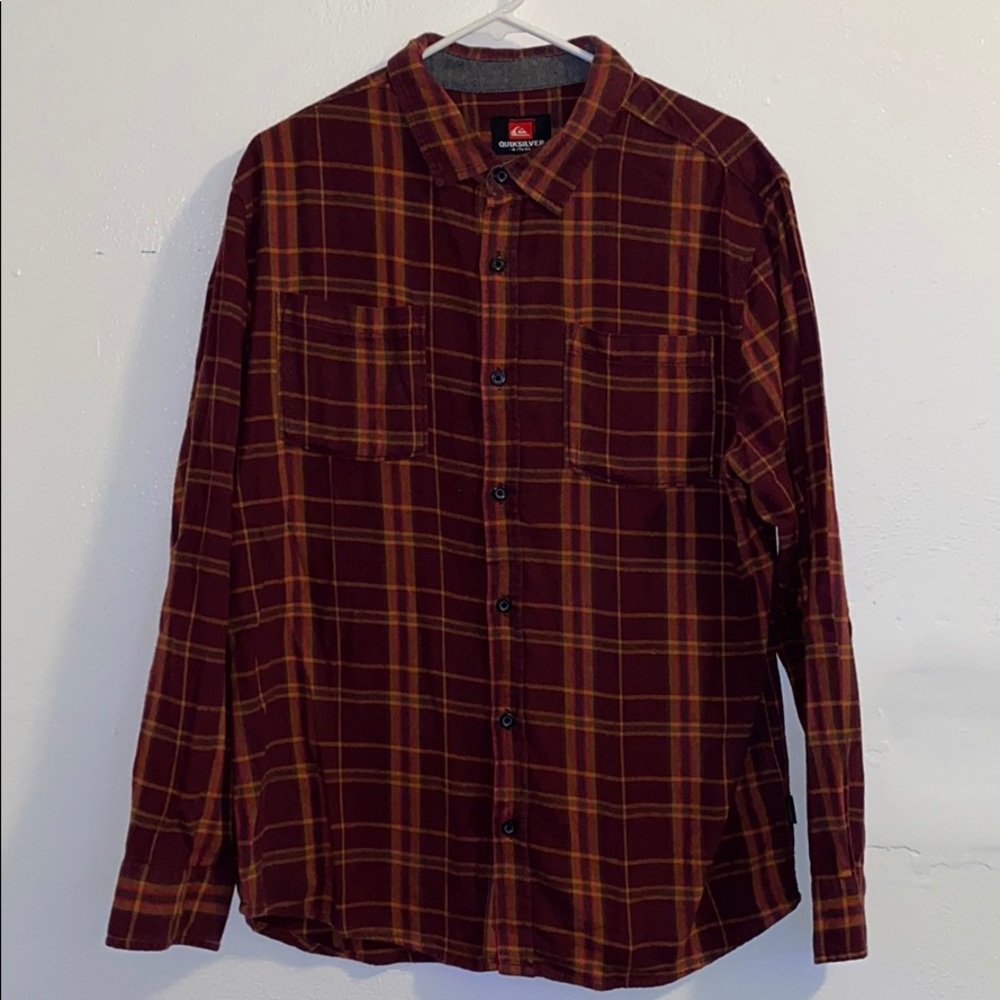 Quick Silver Plaid Button Up 🔥